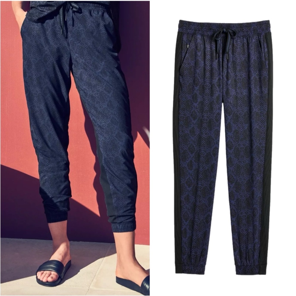 Athleta Python Printed Brooklyn Joggers Loungewea… - image 2